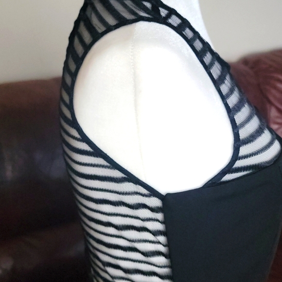 HKR collection 👗 - Picture 9 of 16